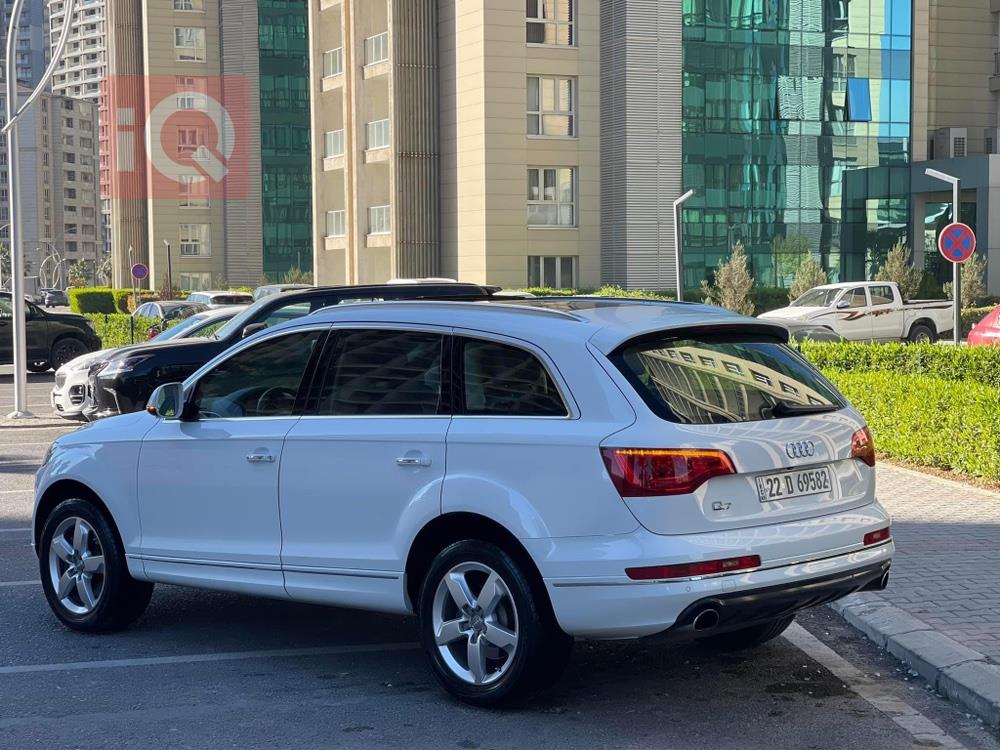 ئاودی Q7